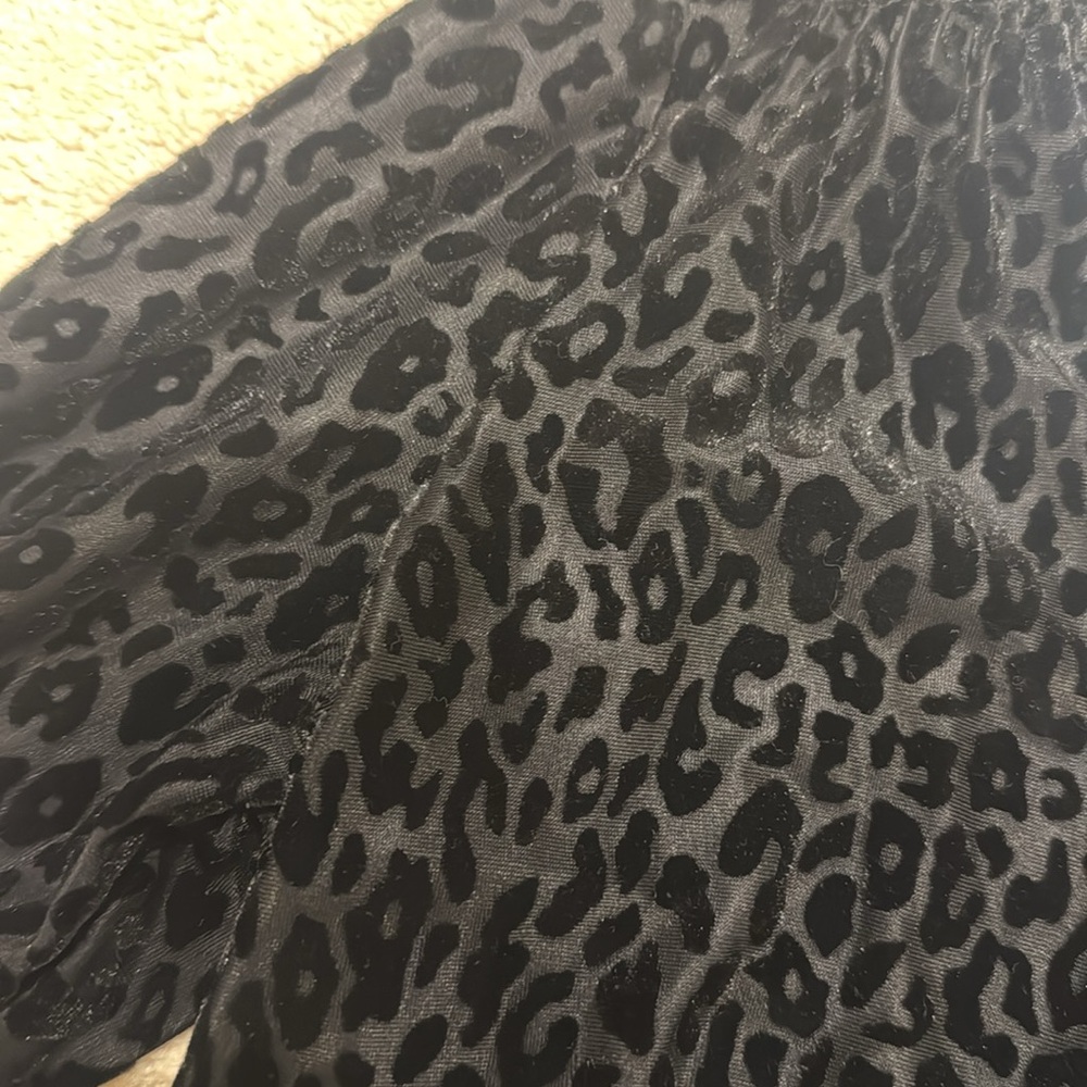 Express Bodysuit‎ - Picture 2 of 3